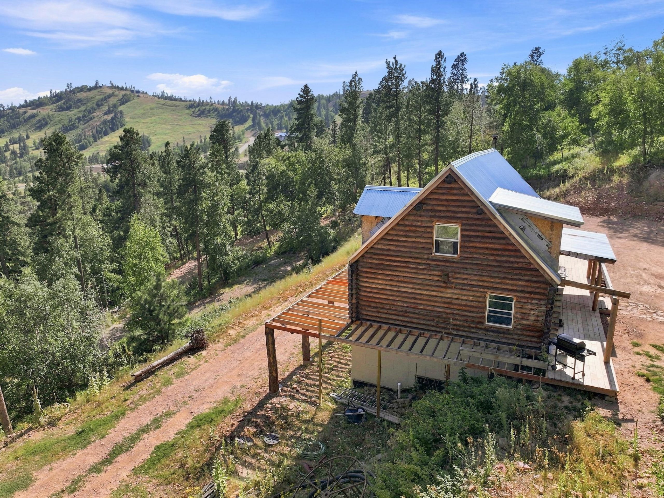 21319 Cabin Road, Lead, South Dakota