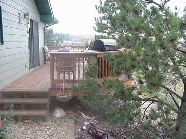 Spearfish Quiet Peaceful Setting!