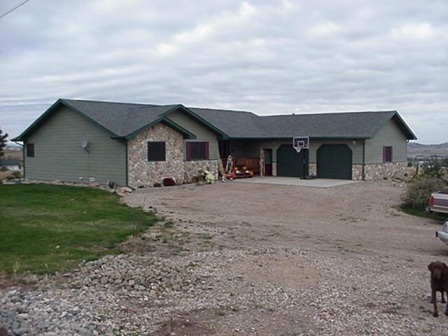 Spearfish Quiet Peaceful Setting!