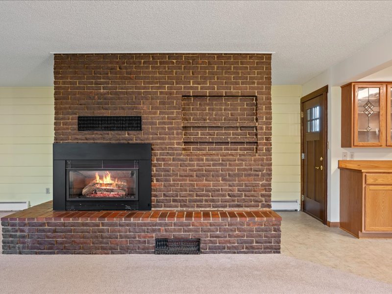 Great Spearfish location close to downtown!