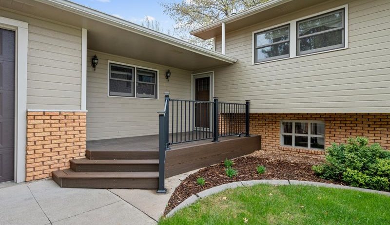Great Spearfish location close to downtown!