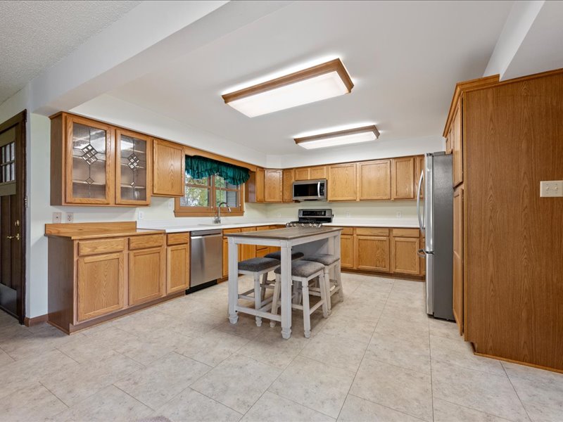 Great Spearfish location close to downtown!