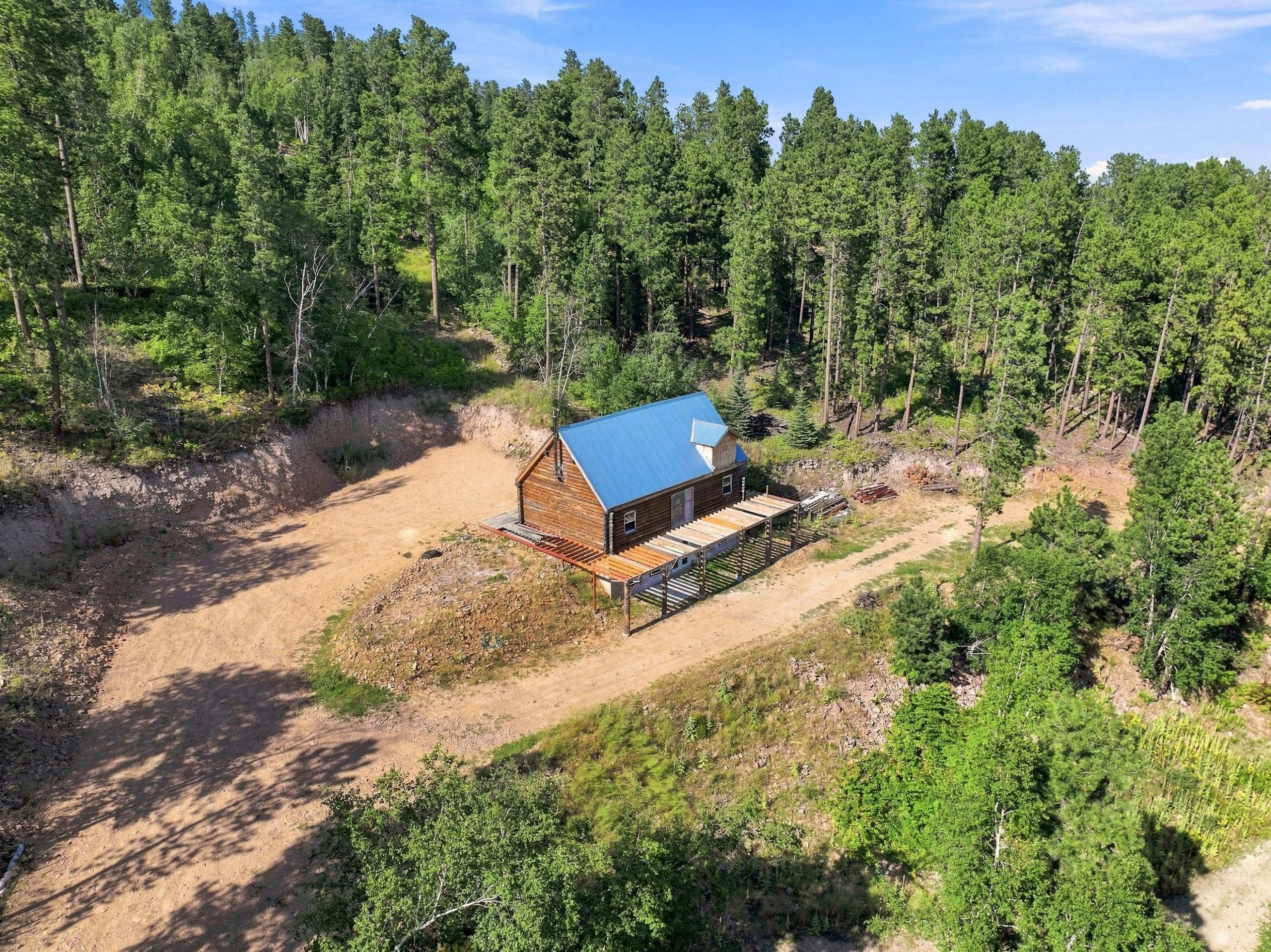 21319 Cabin Road, Lead, South Dakota